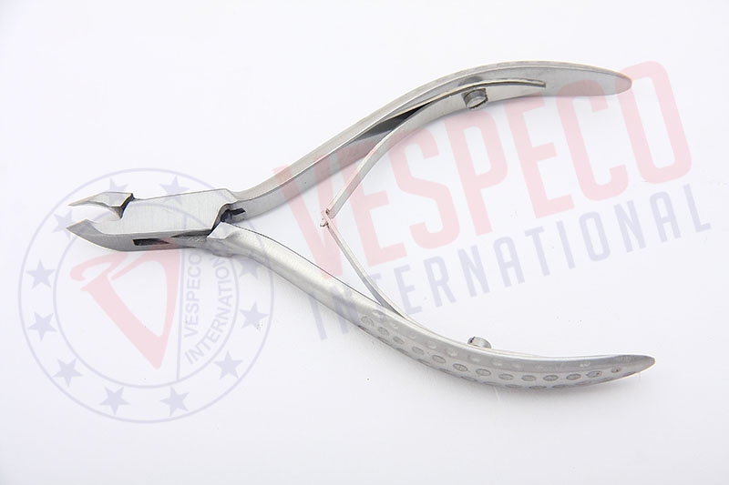 Nail & Cuticle Nippers